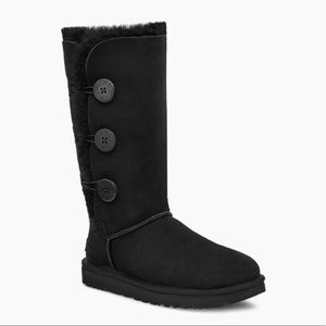 UGG Bailey Button Triplet Boot NWT